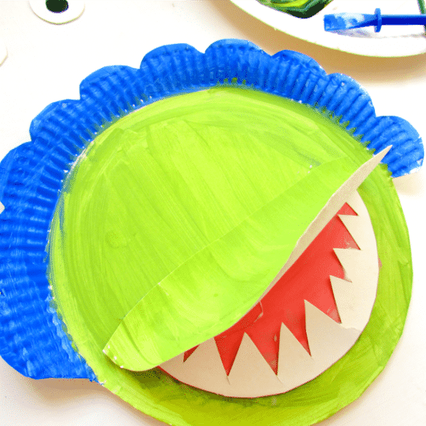 triceratops paper plate craft