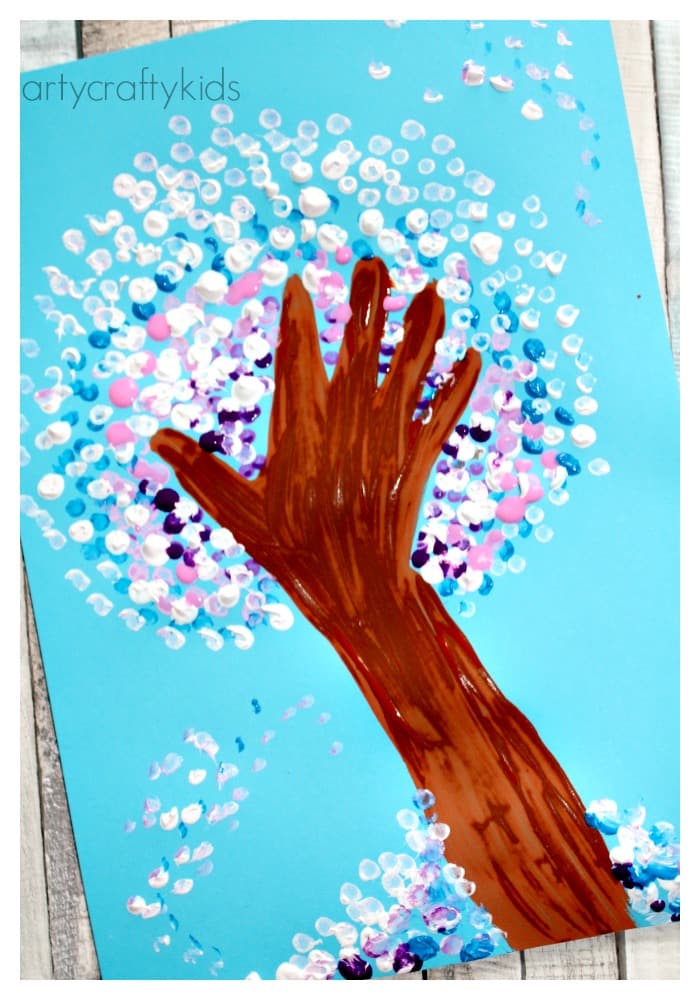 Arty Crafty Kids - Art - Art Projects for Kids - Winter Handprint Tree ...