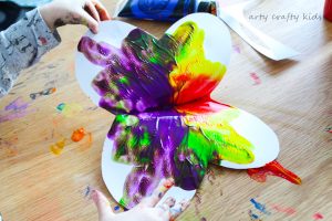Easy Butterfly Kids Art - Arty Crafty Kids