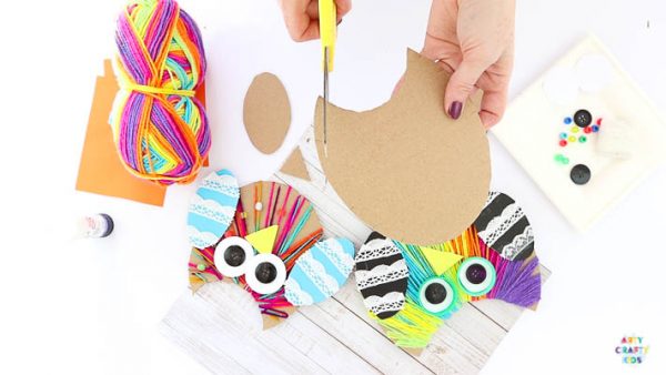 Yarn Wrapped Owl Craft - Arty Crafty Kids