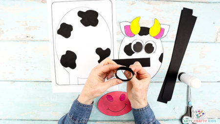 3D Paper Cow Craft - Arty Crafty Kids