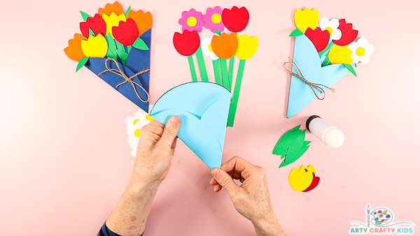 Easy and Fun Paper Flower Bouquet Craft