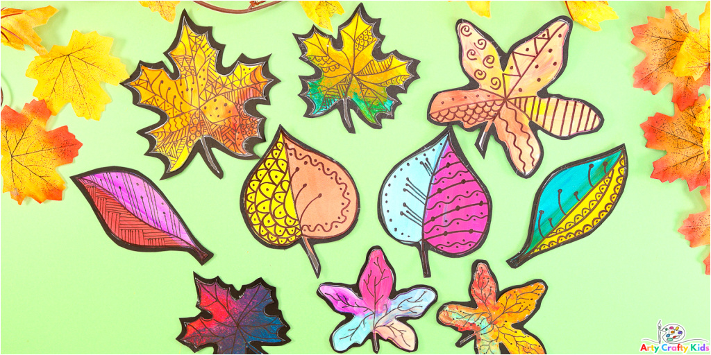Crayon hand drawing colorful autumn leaves. Fall set on white background.  Like child hand drawn flat doodle simple knolling vector style. Pastel  chalk or pencil kids painting autumn pattern background Stock Vector |