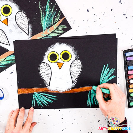 Sponge Painted Snowy Owl Craft - Arty Crafty Kids