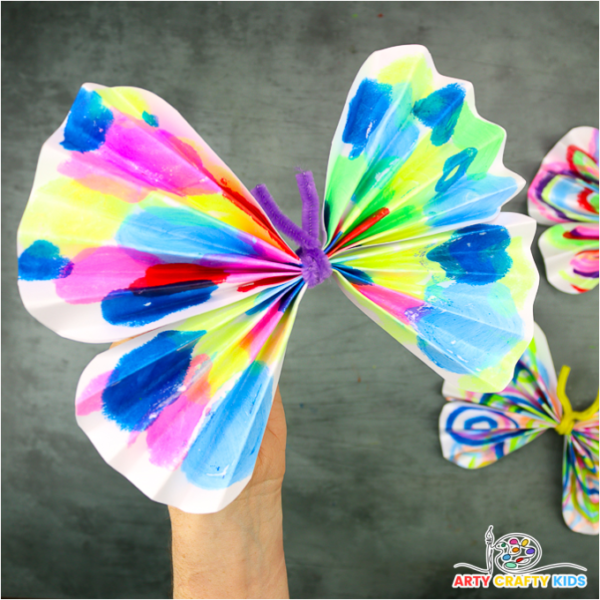 How to Make a Simple Paper Butterfly - Arty Crafty Kids